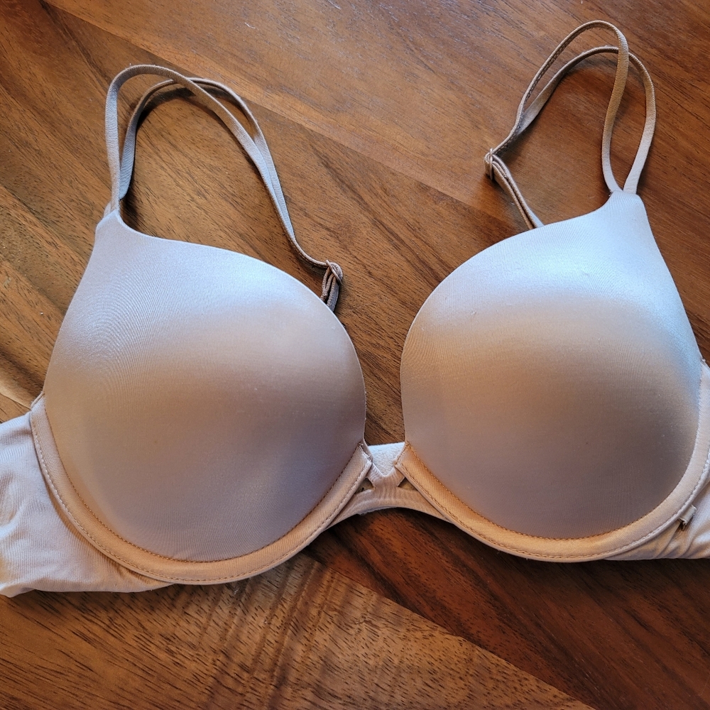 Victorias Secret Very Sexy Push Up Bra